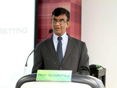 Prof. Sudhir H. Kalé, Bond University