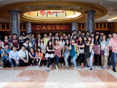 博彩與娛樂管理學士學位課程 學生到新加坡學習交流(2013)